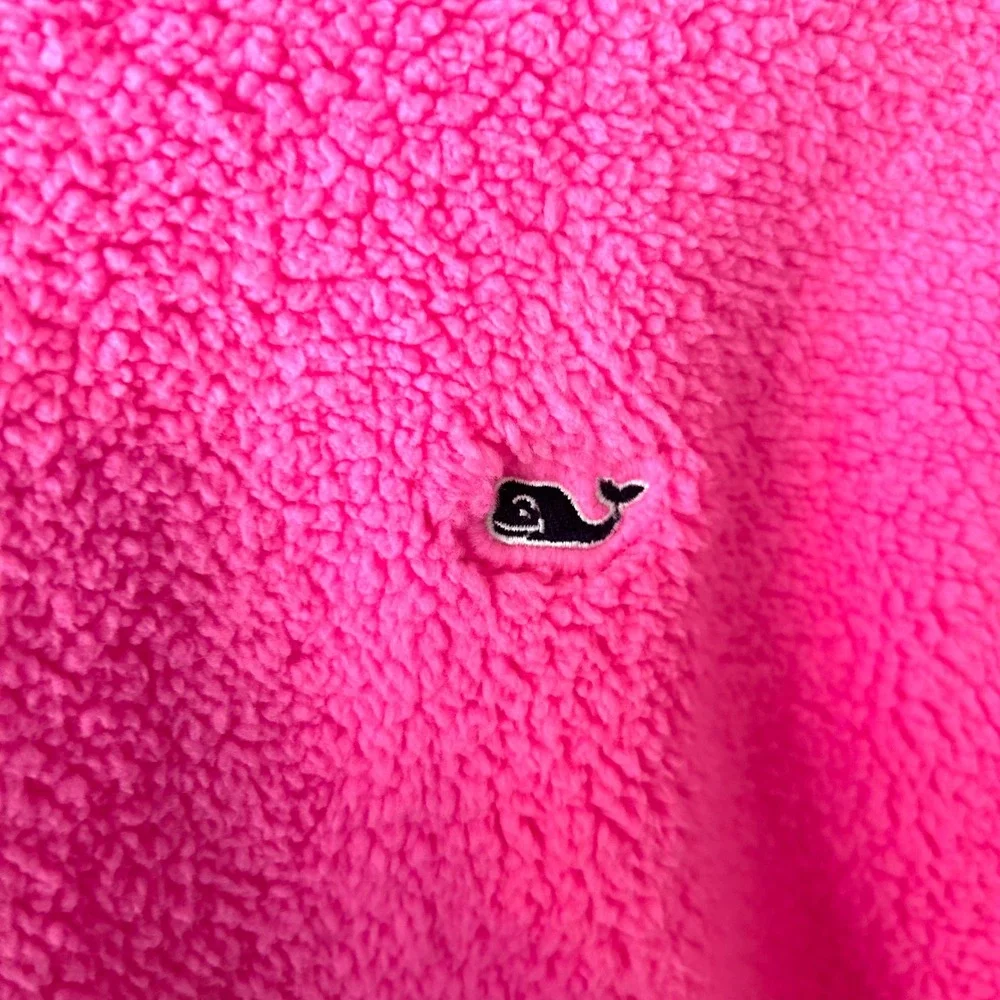Vineyard Vines Girl's Bright Pink Mock Neck Pullover Fleece in‎ Size L
